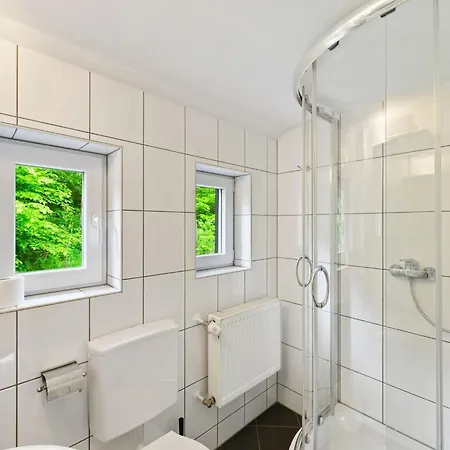 Schoenes In Mit Terrasse *