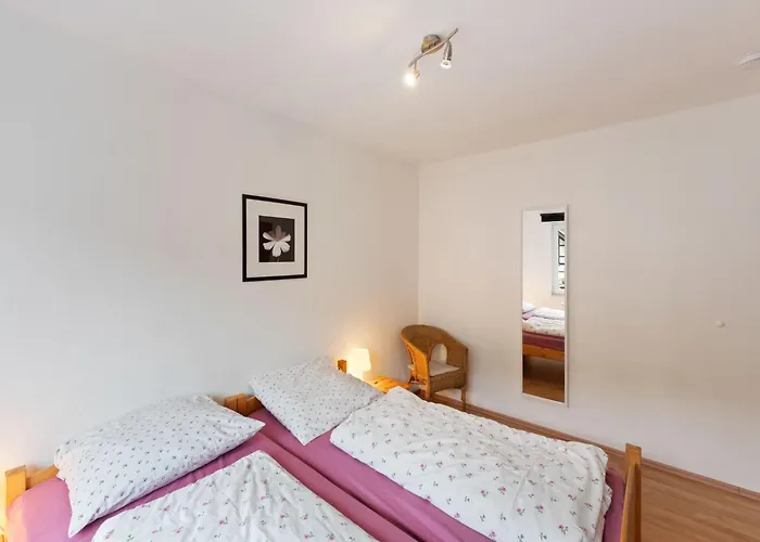 Tatil Evi Schoenes In Mit Terrasse