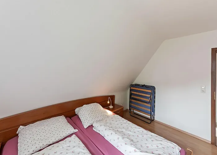 Schoenes In Mit Terrasse *